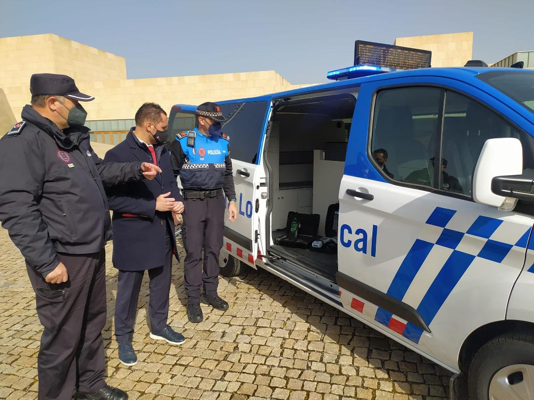 Policia Local Furgon Atestados