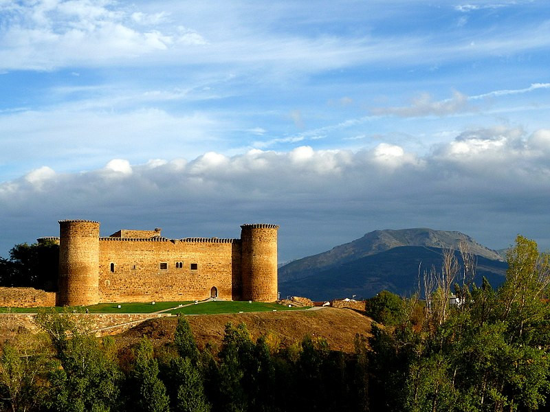 800px Sierra de Gredos (3987864786)