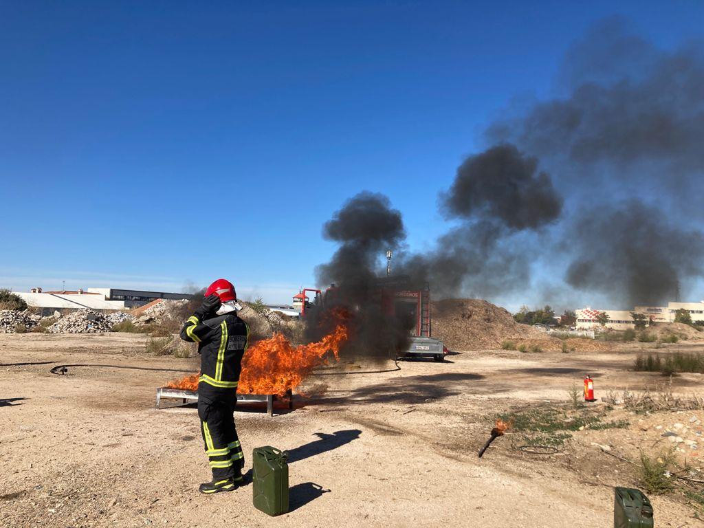 BomberosFormacionCarrefour1021b