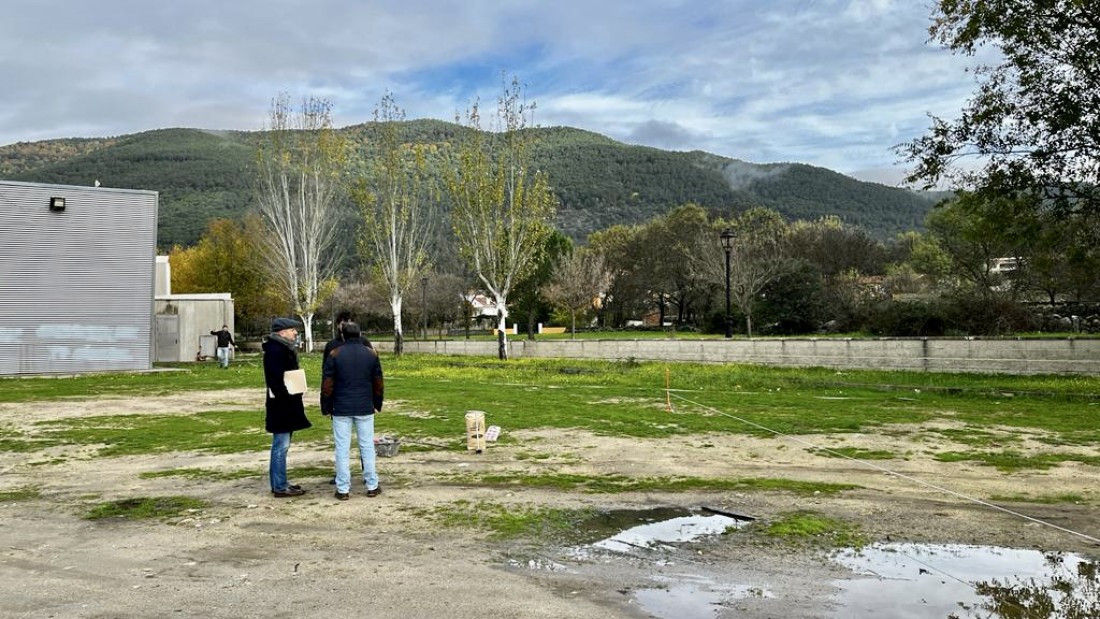 20221125 replanteo parcela parque bomberos sotillo